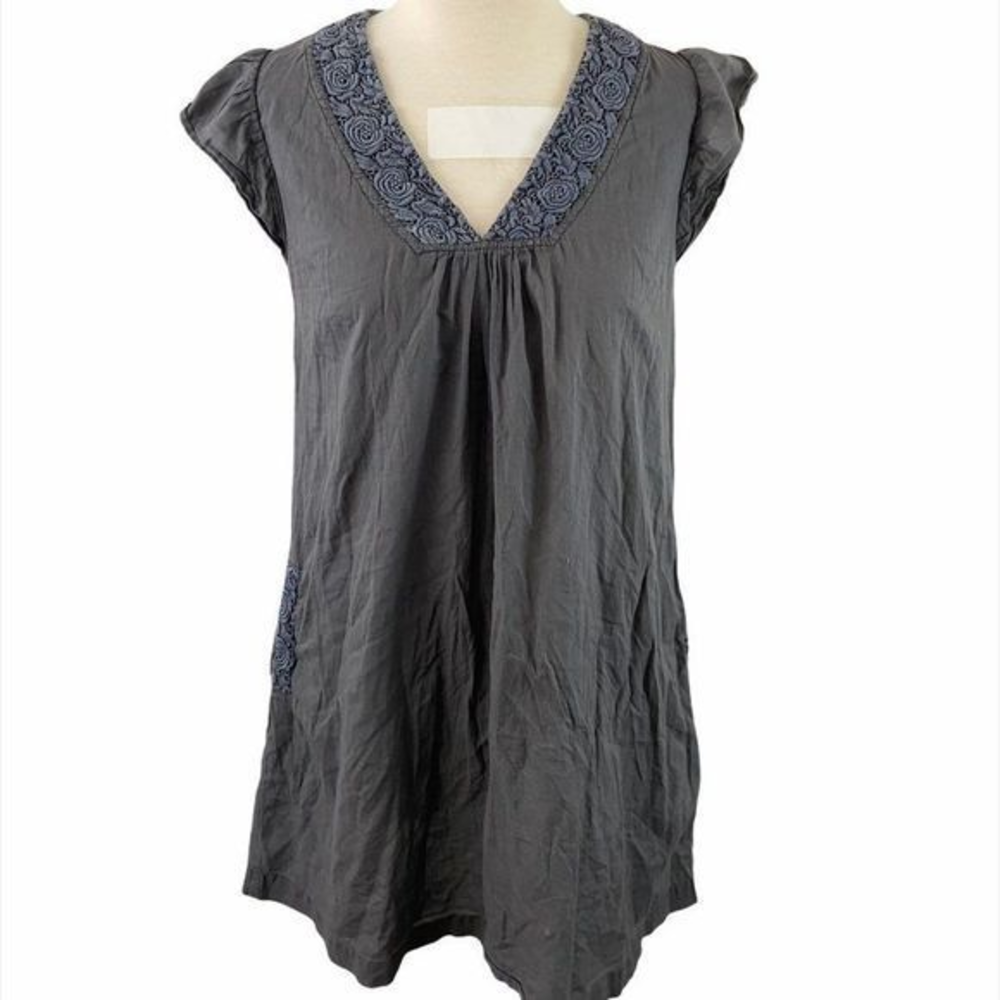 SNOB Grey V Neck Dress with Pockets‎